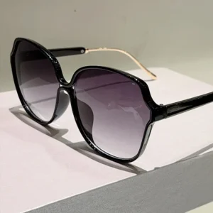 Glasses 4