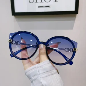 Glasses 14