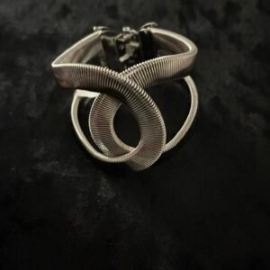 Twist 1